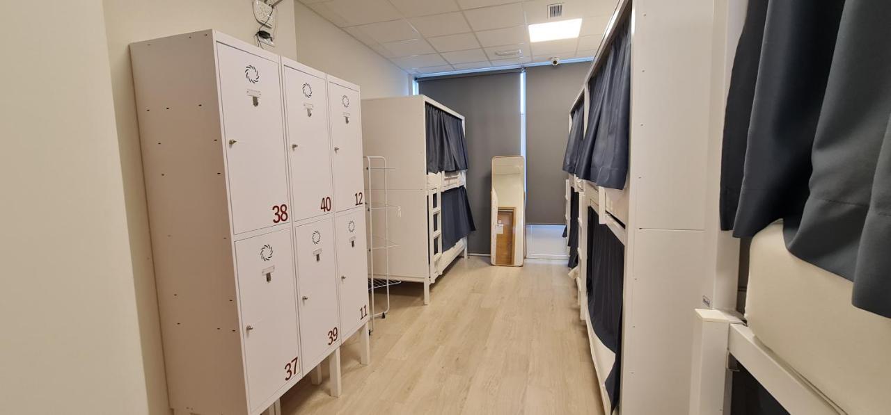 Albergue Sixtos No Caminho سانتياغو دي كومبوستيلا المظهر الخارجي الصورة