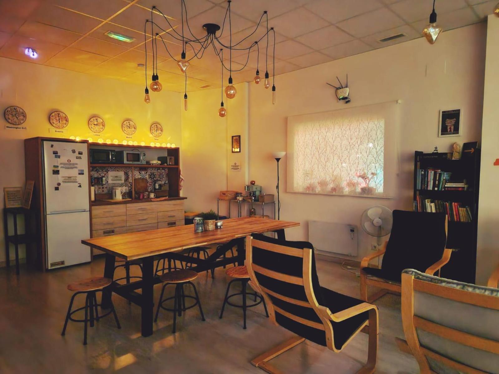 Albergue Sixtos No Caminho سانتياغو دي كومبوستيلا المظهر الخارجي الصورة